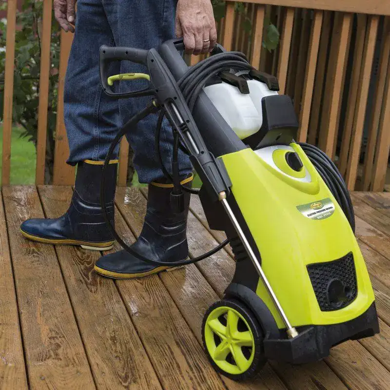 Best Electric Pressure Washers in 2023 (Comparison tool & Buying guide)